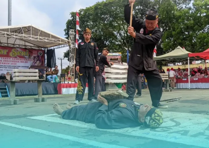 Kegiatan Pemdes Karangtengah Bisa Hari Minggu, 31 Agustus 2025.Gelar Seni Dan Budaya Hari Ulan (3)
