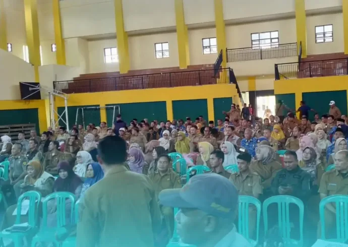 Kegiatan Pemdes Karangtengah Bisa Hari Senin, 10 November 2025.➡️ Menghadiri kegiatan Sinergit (1)