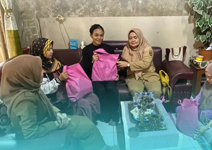 Kegiatan Pemdes Karangtengah Bisa Hari Senin, 16 Juni 2025.➡️ Penyaluran Pemberian Makanan Tam
