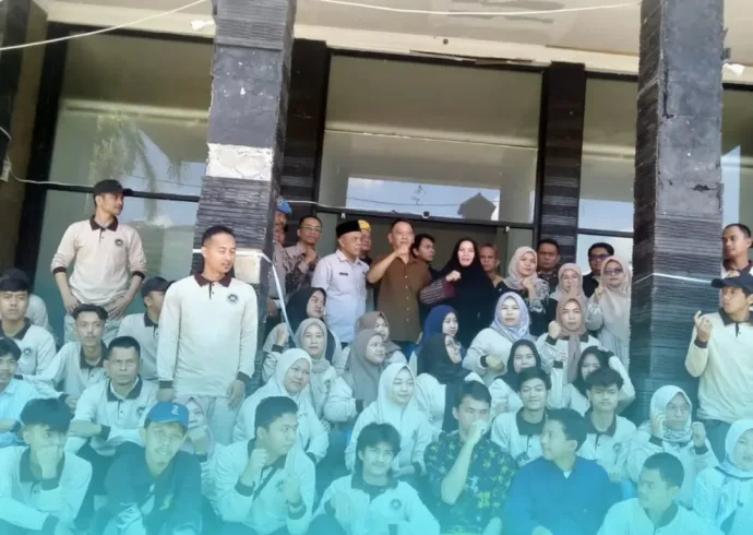 SnapInsta.to_650007571_17953323888084107_7802352675735178472_n